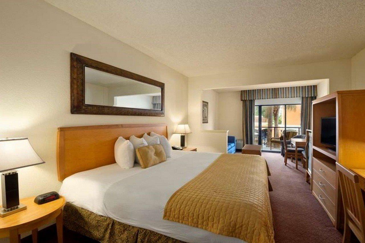 Ramada By Wyndham Kissimmee Downtown Hotel Экстерьер фото