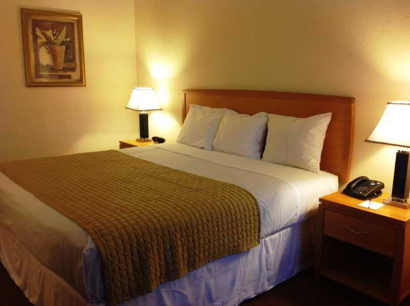 Ramada By Wyndham Kissimmee Downtown Hotel Экстерьер фото