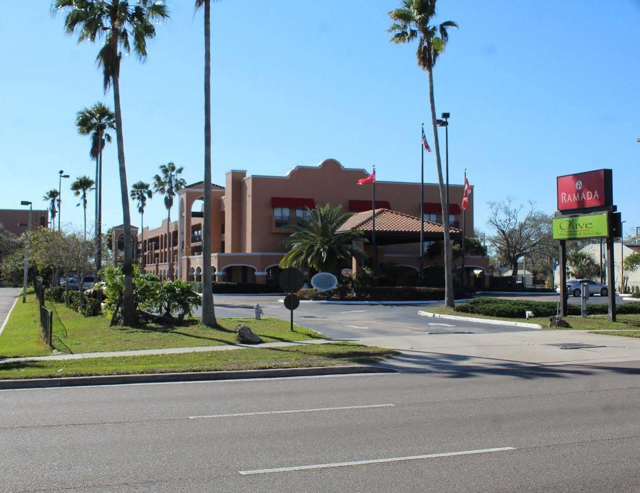 Ramada By Wyndham Kissimmee Downtown Hotel Экстерьер фото