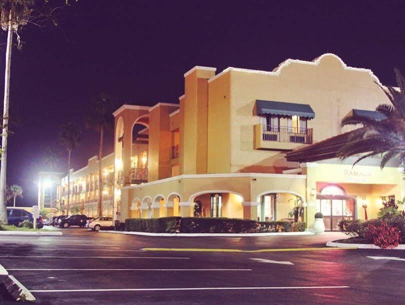 Ramada By Wyndham Kissimmee Downtown Hotel Экстерьер фото