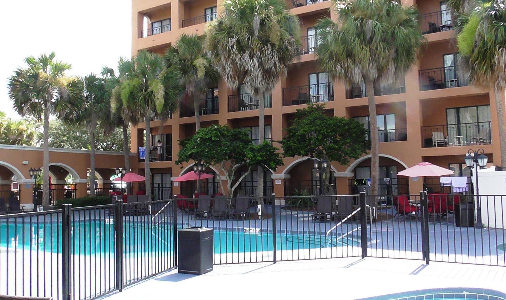 Ramada By Wyndham Kissimmee Downtown Hotel Экстерьер фото
